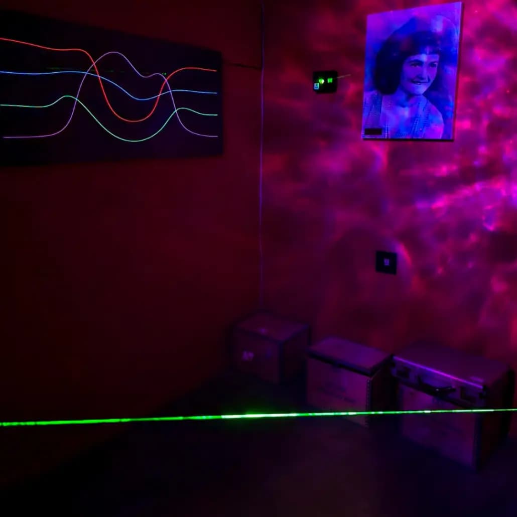 Art gallery room view 3